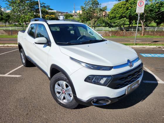 FIAT TORO 1.8 16V EVO FLEX FREEDOM AT6